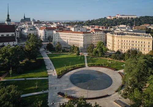Park na Moravském náměstí