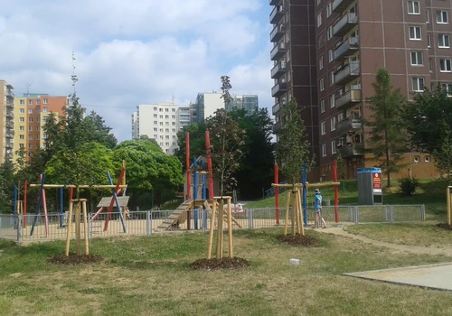 výsadby ulice Oblá a Rolnická